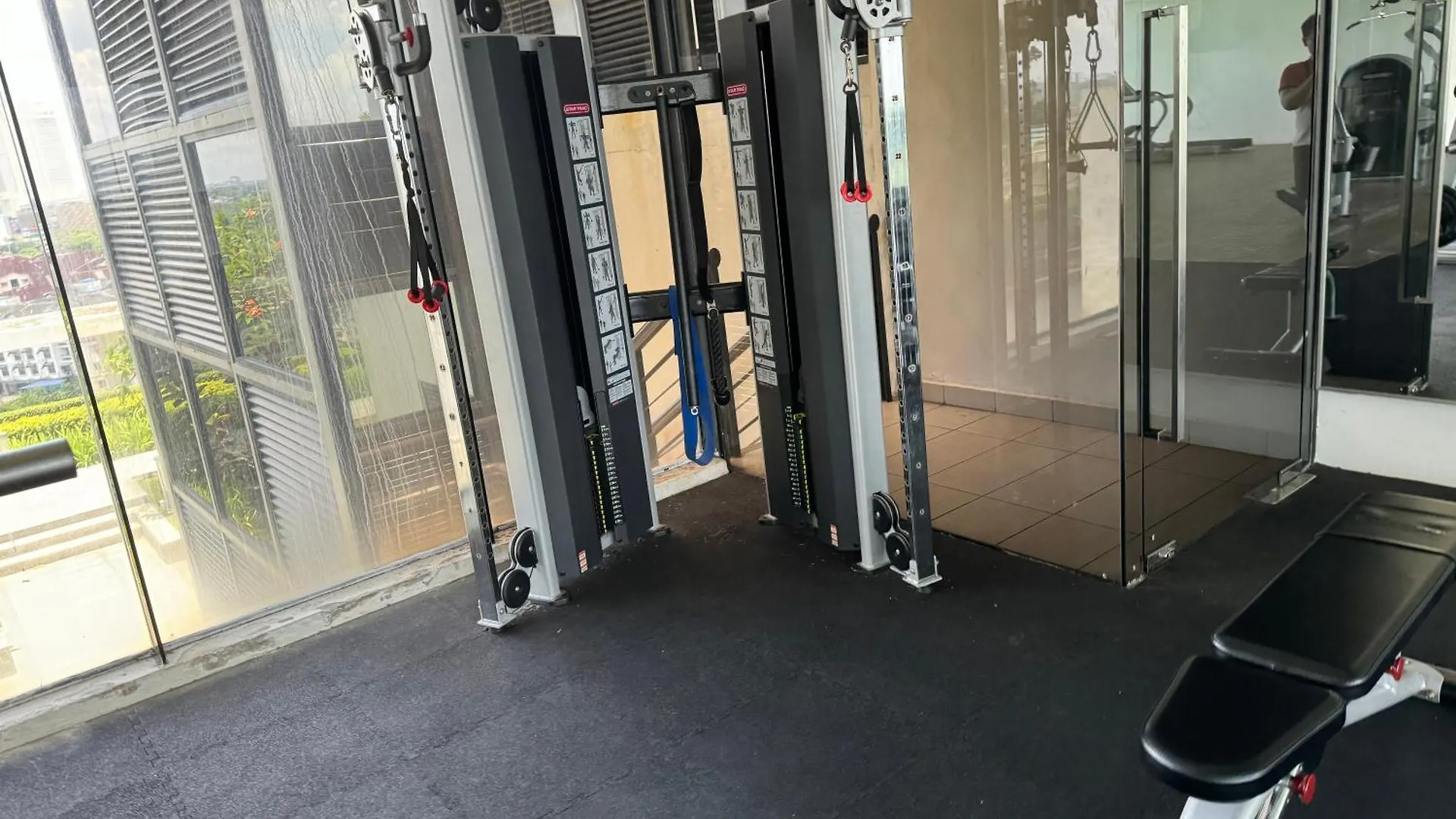 1Tebrau Residences Suite Min98 新山 0*,  马来西亚