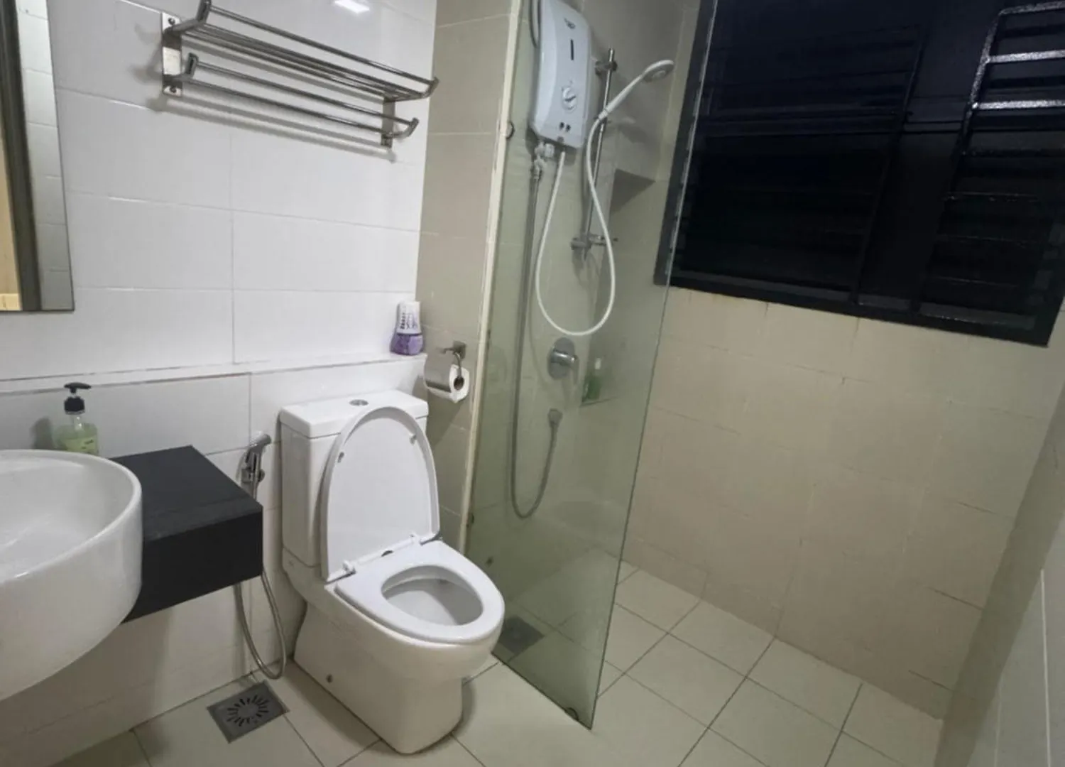 1Tebrau Residences Suite Min98 Johor Bahru